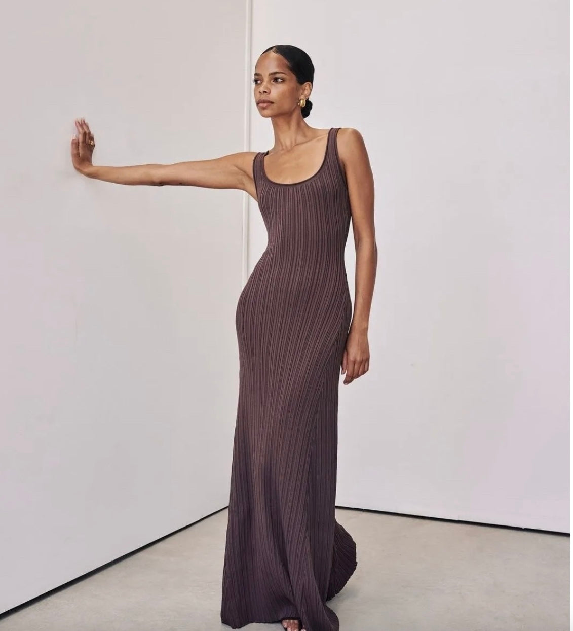 The Camryn Sculpted Knit Maxi Dress