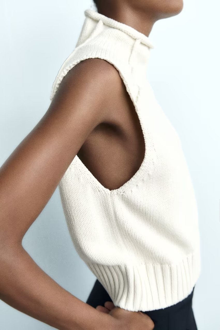 The Noemi Knit Vest